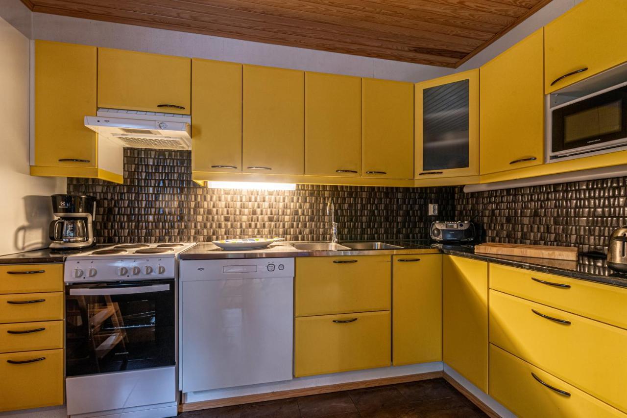 Villa Juhlamenot Oy Soderkulla  Exterior foto