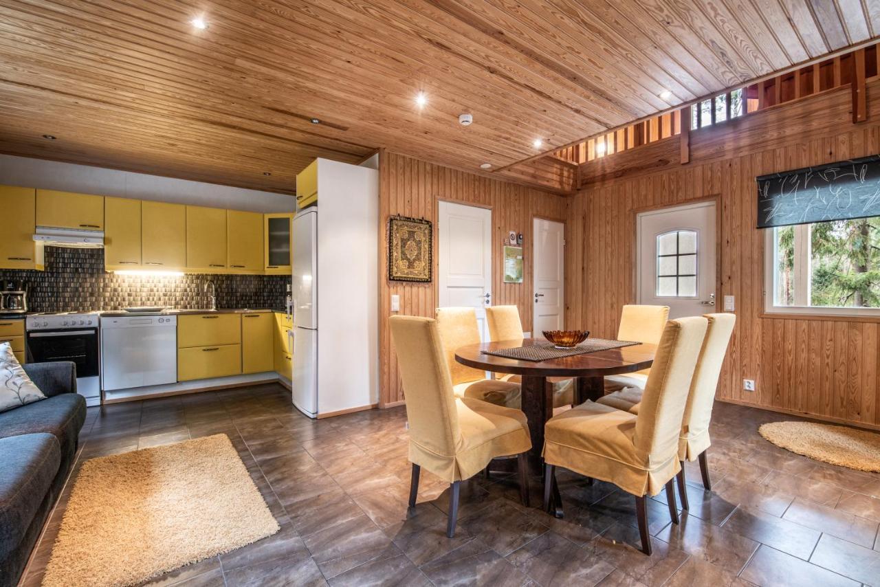 Villa Juhlamenot Oy Soderkulla  Exterior foto